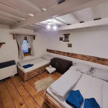 Drevenica M&p * Bešeňová